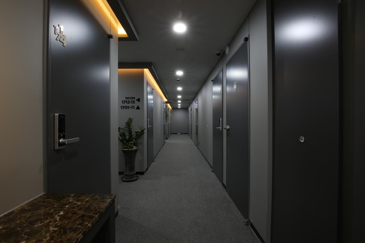 Philstay Myeongdong Seoul Exterior photo