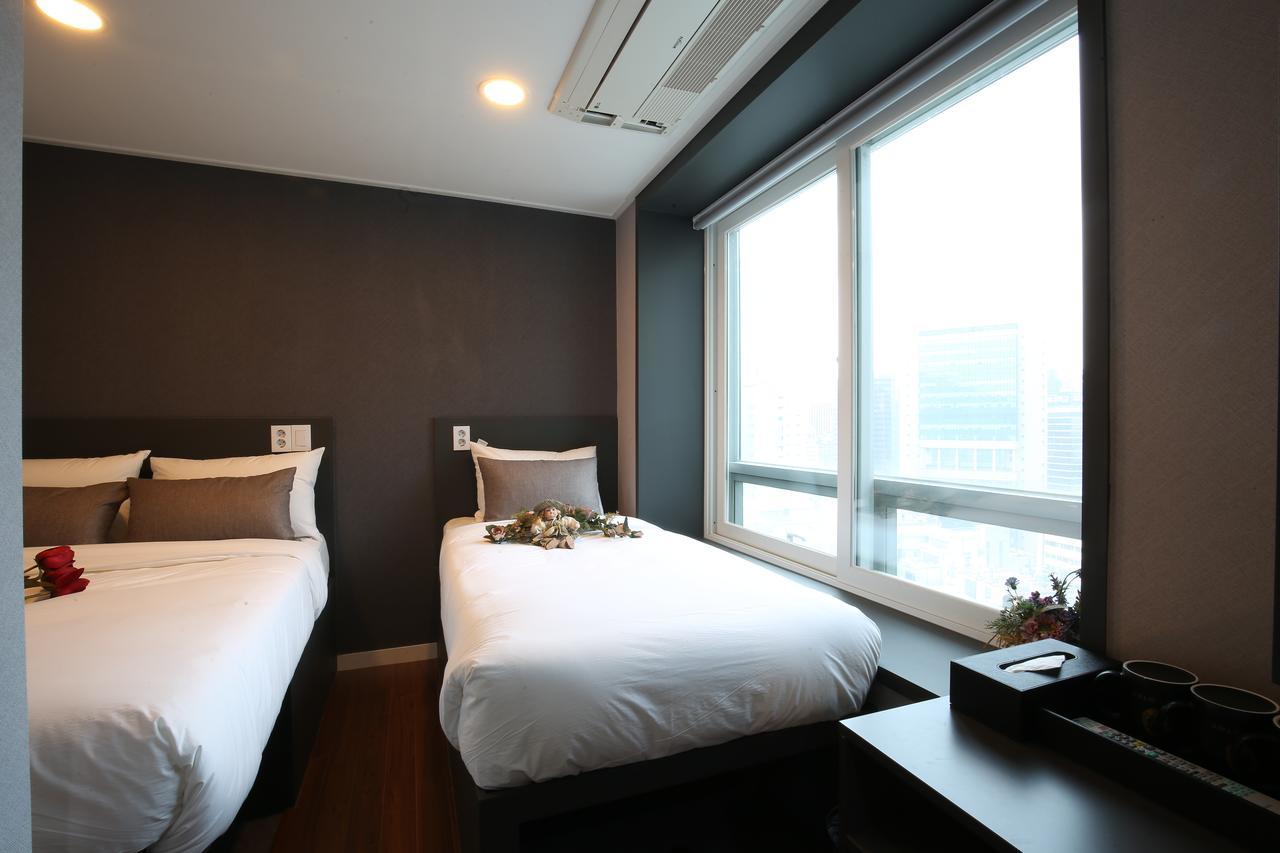 Philstay Myeongdong Seoul Exterior photo